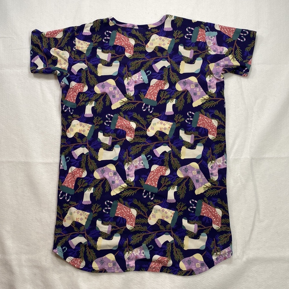 Lularoe Short Sleeve T Shirt Christmas Stockings Blue Womens Size 12 - Picture 7 of 7